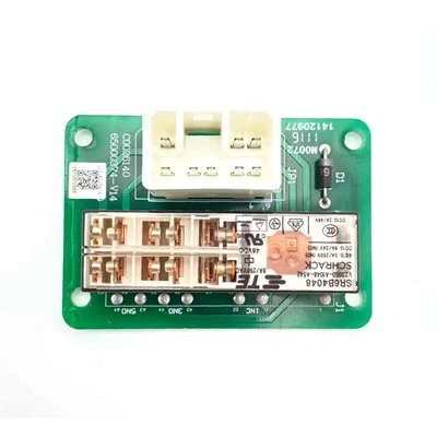 บอร์ดรีเลย์ลิฟต์ของฮิตาชิ C0026140-A